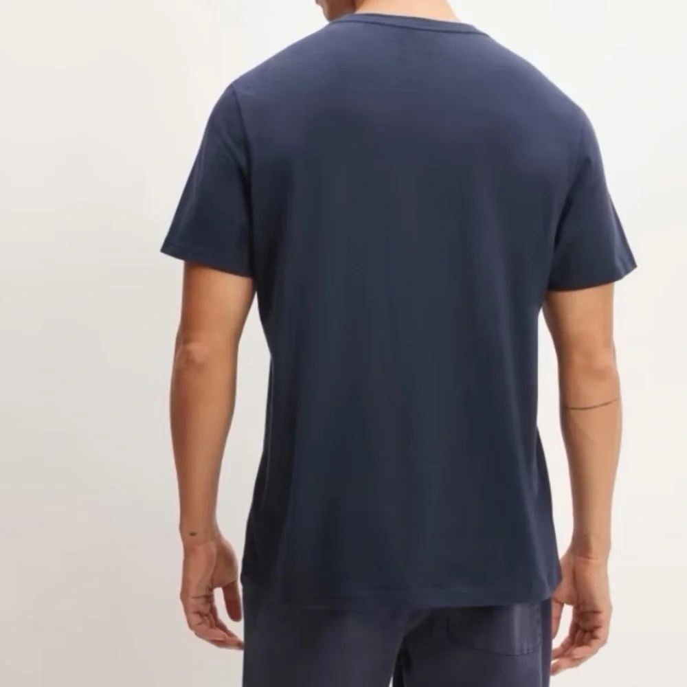 NWT Everlane‎ T-Shirt Men Crew Short Sleeve  Cotton Blue Medium Sustainable - Picture 2 of 4